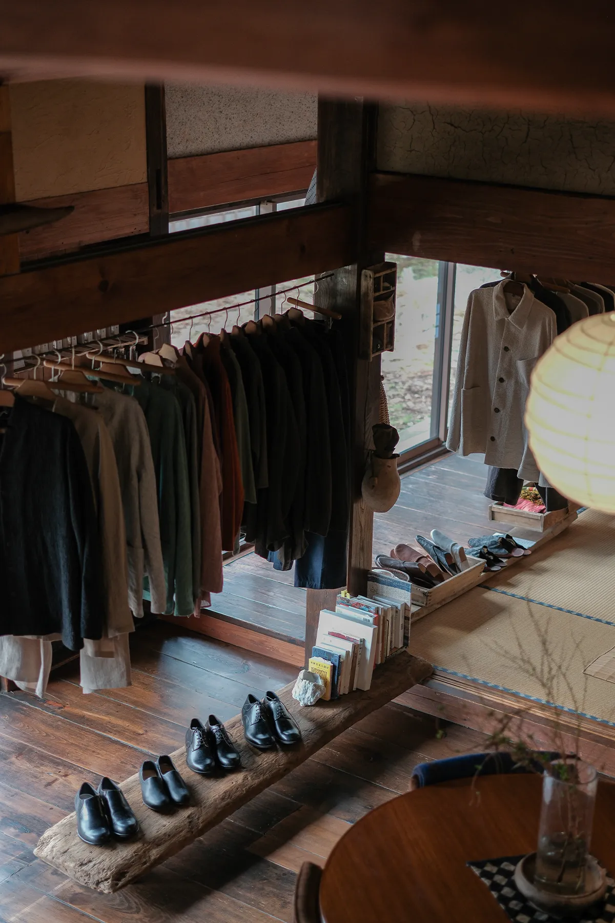 岩手 花巻のファッション・アルチザンショップ『kune - 食寝（クウネ）』店舗外観および内観02